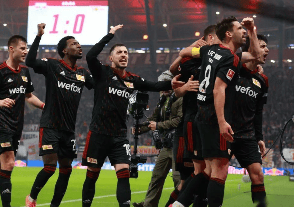 开云官方-法甲赛程吃紧；门兴格拉德巴赫赛后更衣室发声；信心回归；赛季目标并未改变