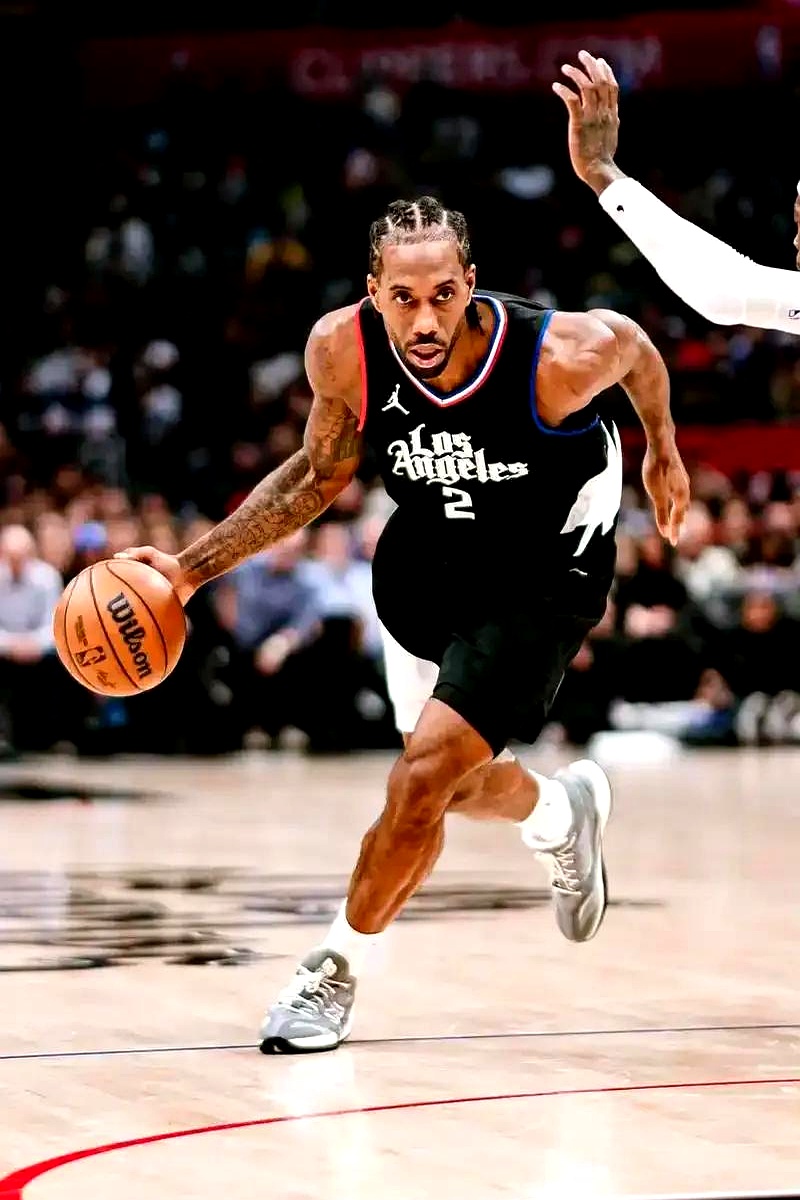 开云体育-转会期NBA季后赛焦点战，上海海港强势反弹，更衣室稳定，医务组通报恢复的简单介绍