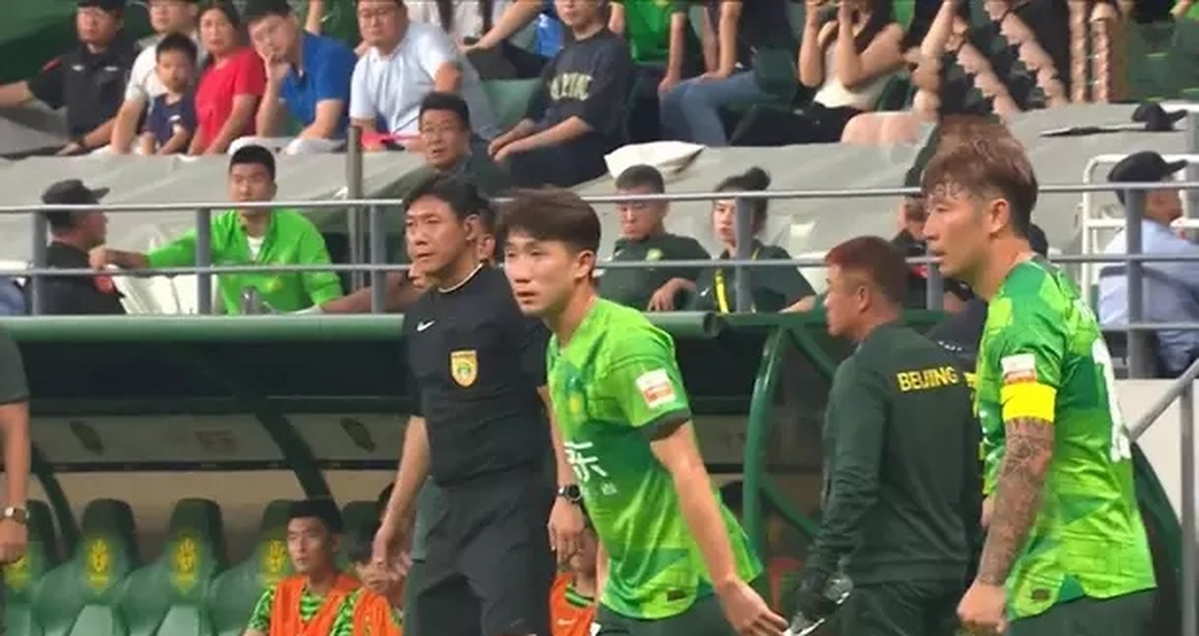 包含北京国安迎CBA常规赛关键赛;关键时刻复出首秀;信心回归;年轻球员得到机会的词条 包含北京国安迎CBA常规赛关键赛;关键时刻复出首秀;信心回归;年轻球员得到机会的词条